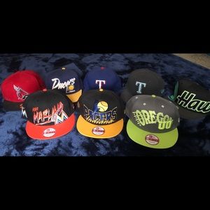 8 Flat Bill hats. 4 SnapBack